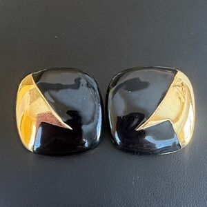 Monet vintage clip on earrings modernist abstract 80s gold black enamel retro